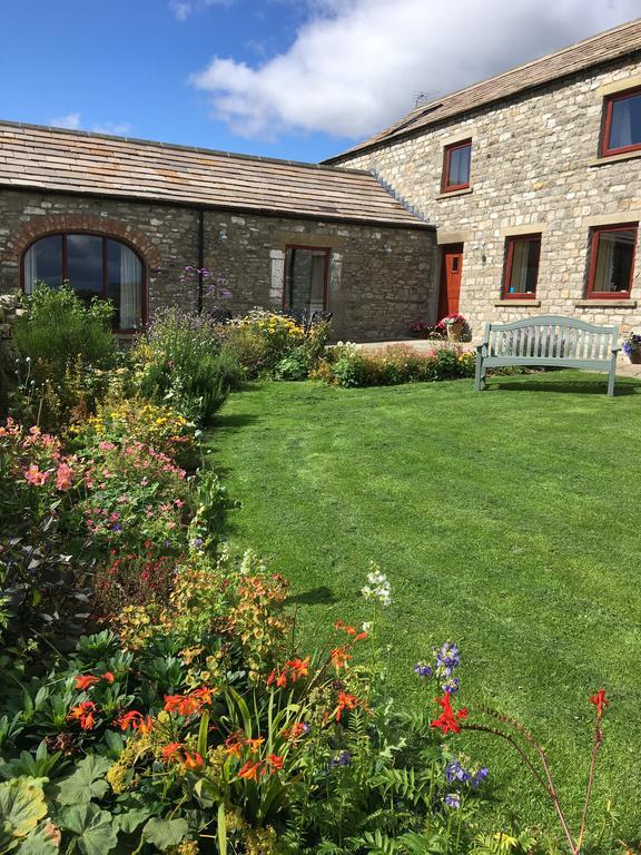 Curlew Barn Bed & Breakfast Leyburn Dış mekan fotoğraf